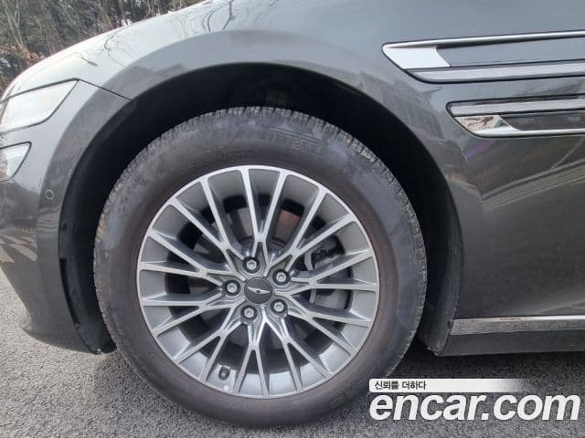 Genesis G80 (RG3) бензин 2.5 турбо AWD, 2024 все фото