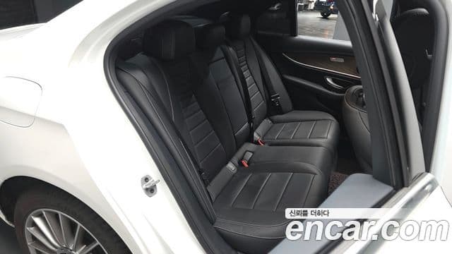 Mercedes-Benz E-класс W213 Exclusive, 2021 11