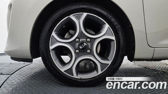 Kia The / новый New Morning Deluxe, 2016 все фото