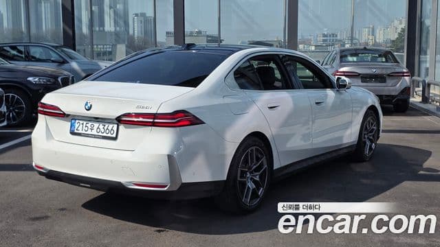BMW 5시리즈 (G60), 2025 2