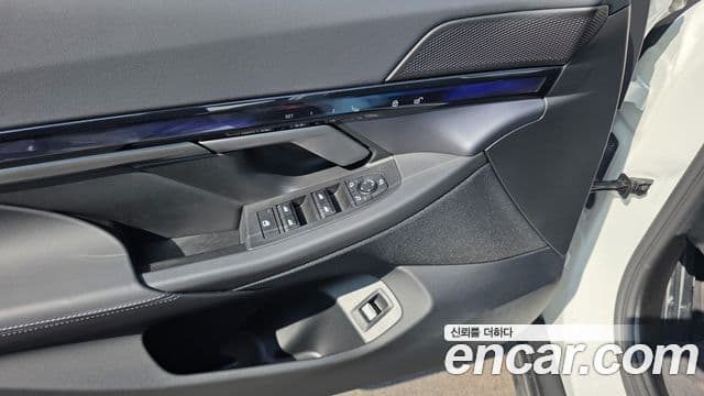 BMW 5시리즈 (G60), 2025 11