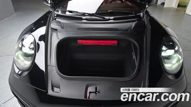 Porsche 911 (992) Carrera 4 GTS кабриолет, 2022 6