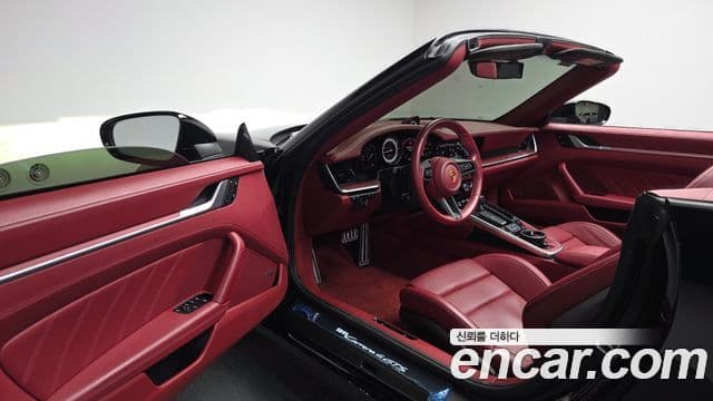 Porsche 911 (992) Carrera 4 GTS кабриолет, 2022 11