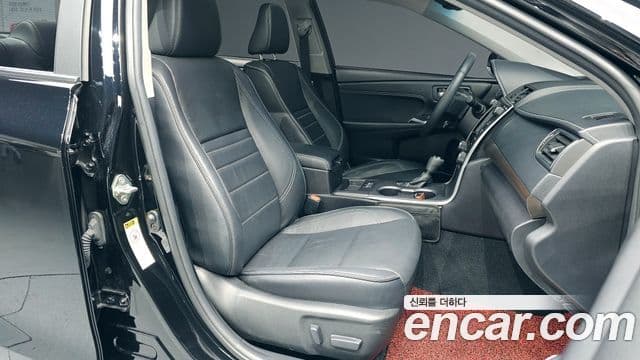 Toyota New 캠리 2.5 XLE, 2017 10