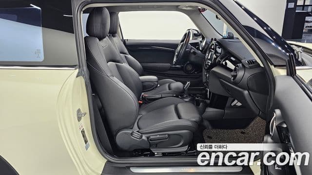 Mini Cooper D 3세대, 2019 10