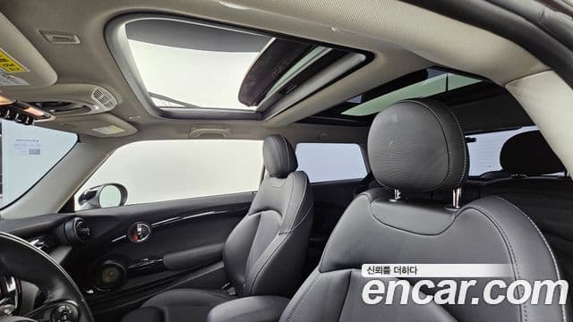 Mini Cooper D 3세대, 2019 18