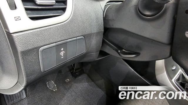 Hyundai Avante MD M16 GDI Deluxe, 2011 15