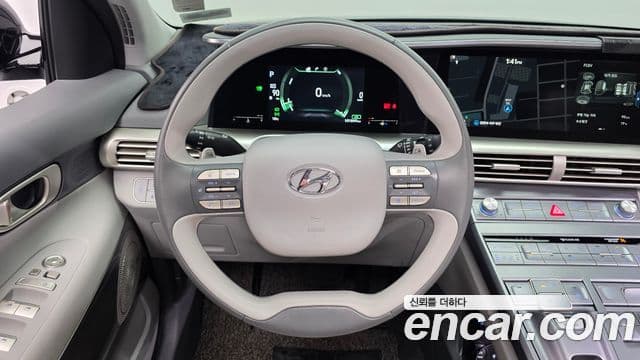 Hyundai NEXO Premium, 2020 13