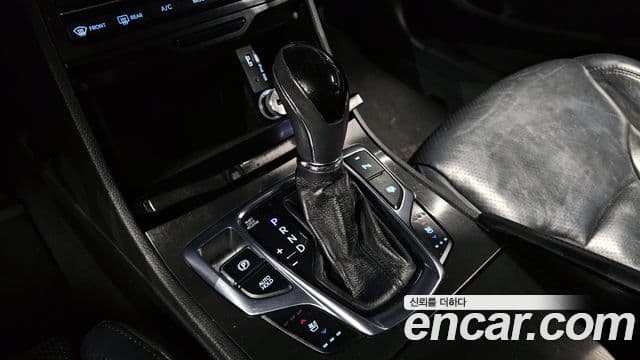 Hyundai Grandeur HG HG220 дизель Premium Collection, 2017 9