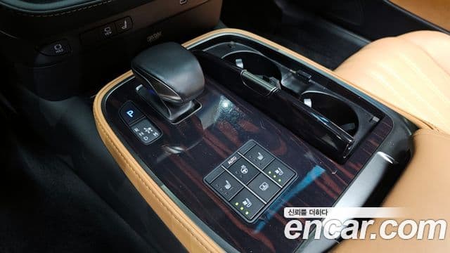 Lexus LS500h 5세대 3.5 Luxury AWD, 2023 9