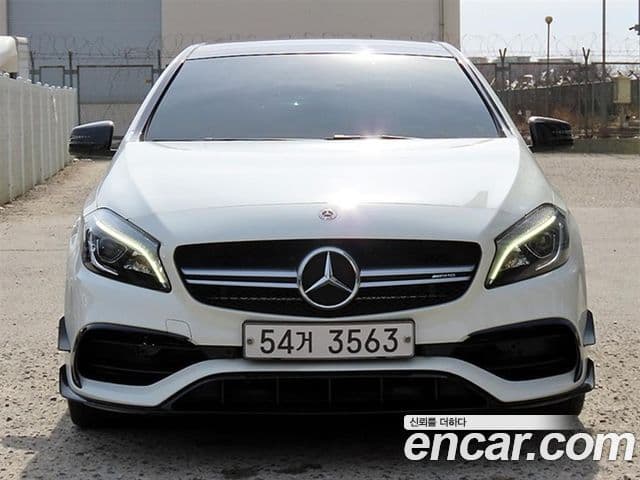 Mercedes-Benz A-класс W176 A45 AMG 4MATIC, 2018 1