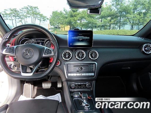 Mercedes-Benz A-класс W176 A45 AMG 4MATIC, 2018 7