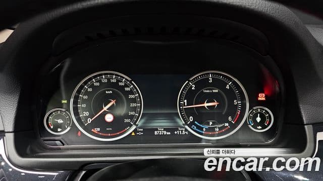 BMW 5시리즈 (F10) 520d M Aero Dynamic, 2016 8