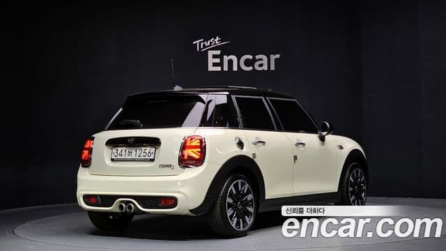 Mini Cooper S 3세대, 2020 2