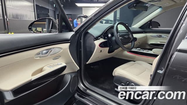Genesis GV70, 2024 10