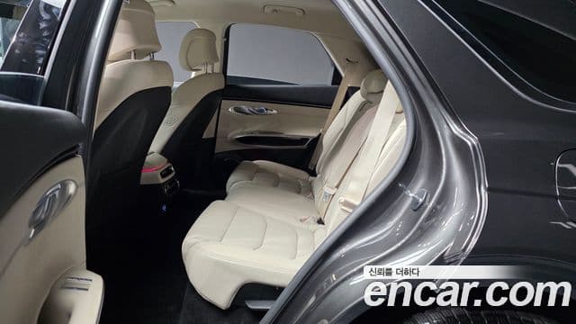 Genesis GV70, 2024 12