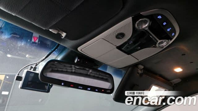 Hyundai Grandeur IG Standard, 2019 18