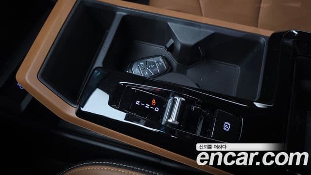 KG모빌리티(SsangYong) The / новый New Torres Black Edge, 2026 9