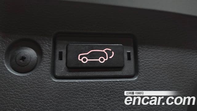 KG모빌리티(SsangYong) The / новый New Torres Black Edge, 2026 20