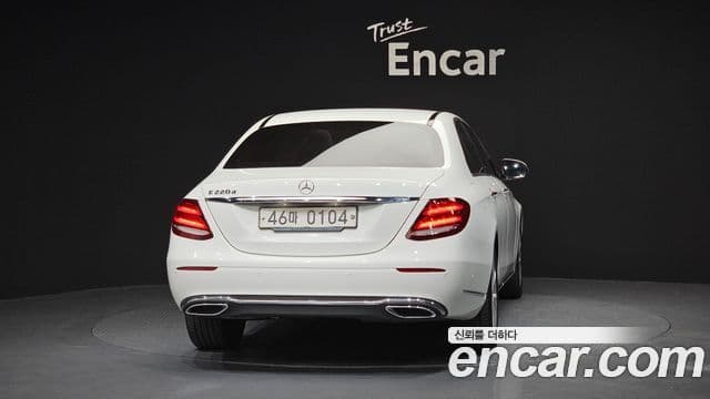 Mercedes-Benz E-класс W213 Exclusive, 2017 4