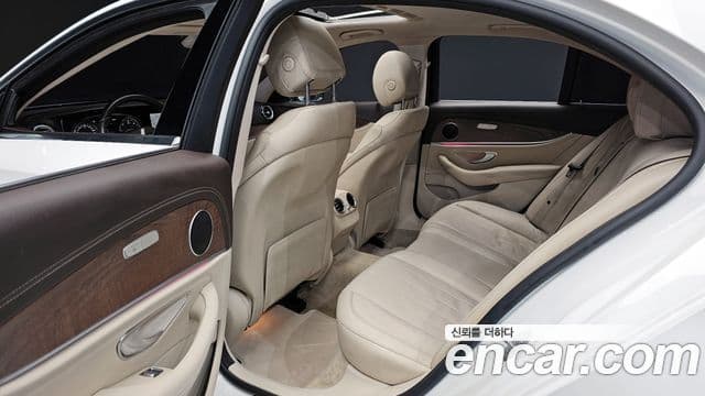 Mercedes-Benz E-класс W213 Exclusive, 2017 10