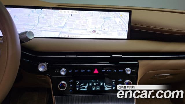 Genesis G80 (RG3) бензин 2.5 турбо AWD, 2025 14