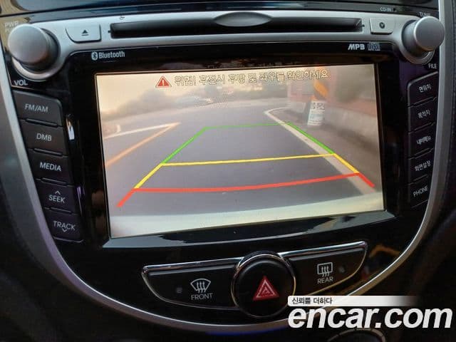 Hyundai Accent(новый кузов / новое поколение) 1.6 GDI top, 2013 12