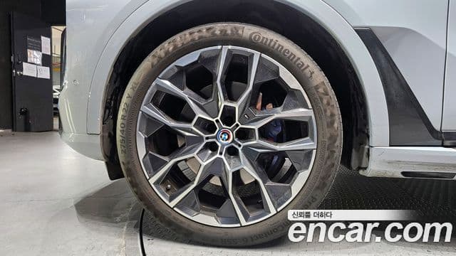 BMW X7 (G07) xDrive 40i M Sport 7인승, 2024 все фото