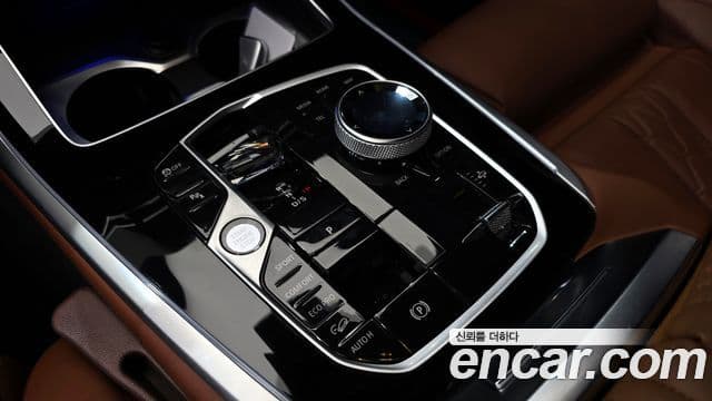 BMW X7 (G07) xDrive 40i M Sport 7인승, 2024 9