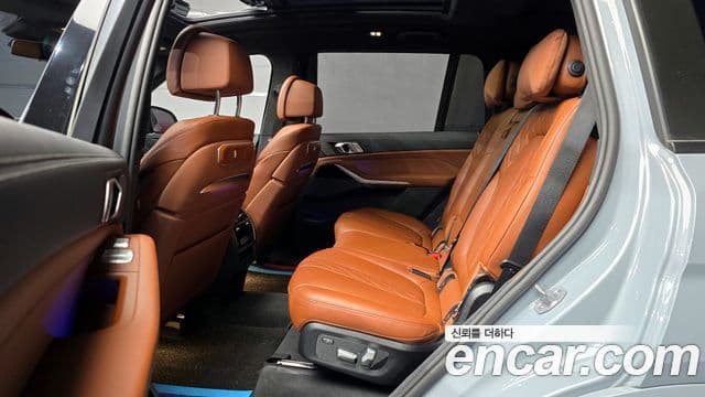 BMW X7 (G07) xDrive 40i M Sport 7인승, 2024 13