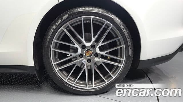 Porsche Panamera (971), 2022 все фото