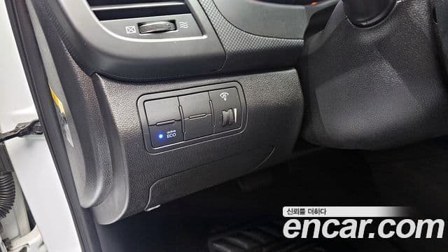 Hyundai Accent(новый кузов / новое поколение) 1.6 GDI top, 2013 17