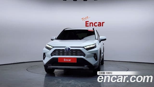 Toyota RAV4 5세대 2.5 4WD гибрид LTD, 2024 3
