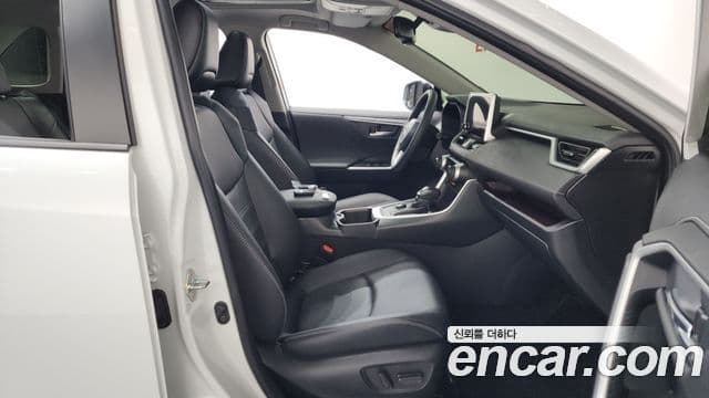 Toyota RAV4 5세대 2.5 4WD гибрид LTD, 2024 11