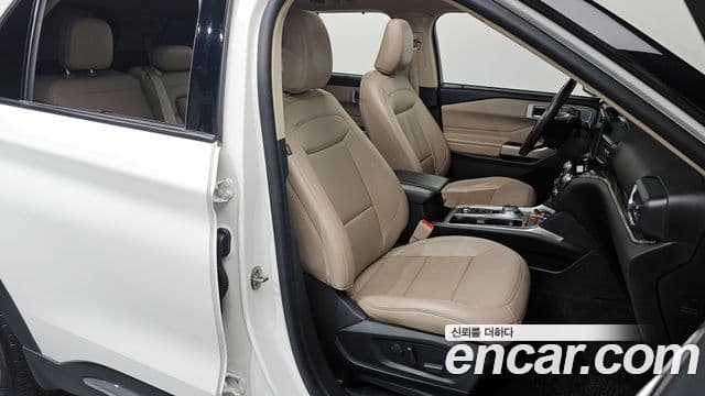 Ford Explorer 6세대, 2022 10