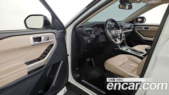 Ford Explorer 6세대, 2022 11