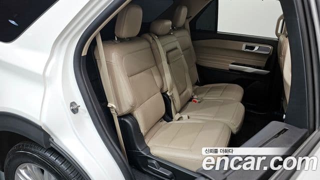Ford Explorer 6세대, 2022 12