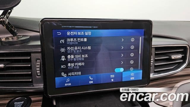 Ford Explorer 6세대, 2022 14