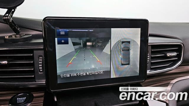 Ford Explorer 6세대, 2022 16