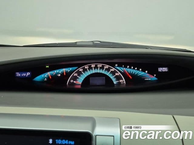 Toyota 에스티마, 2006 17