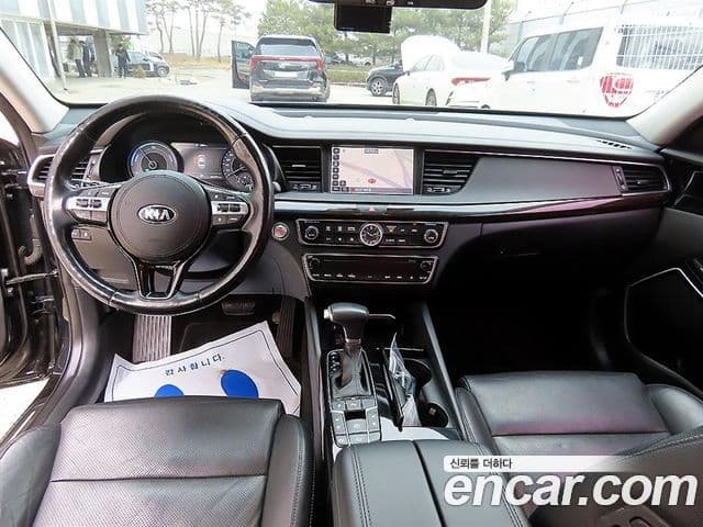 Kia All New K7 гибрид Noblesse, 2017 7