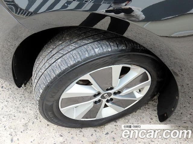 Kia All New K7 гибрид Noblesse, 2017 20