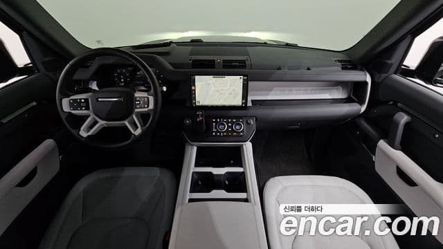 Land Rover Defender (L663) 90 D250 X-Dynamic SE, 2025 7
