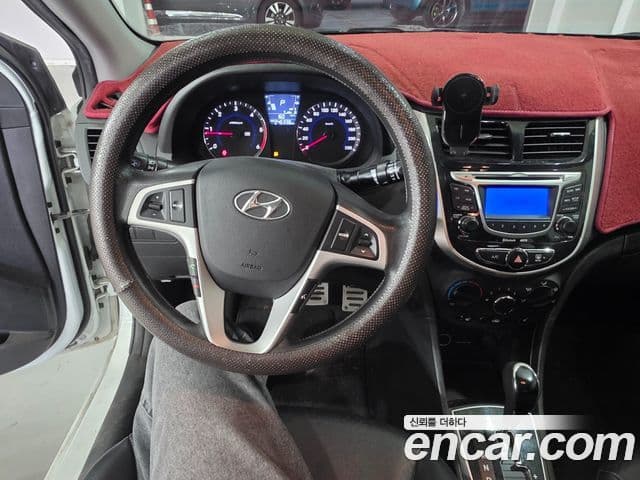 Hyundai Accent(новый кузов / новое поколение) Premium, 2012 14