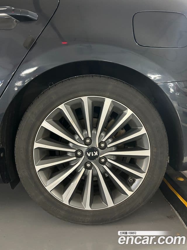 Kia All New K7 Prestige, 2016 7