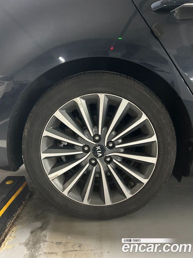 Kia All New K7 Prestige, 2016 8