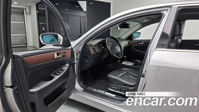 Hyundai Genesis VIP팩, 2012 11