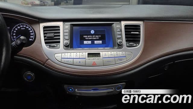 Hyundai Genesis VIP팩, 2012 14