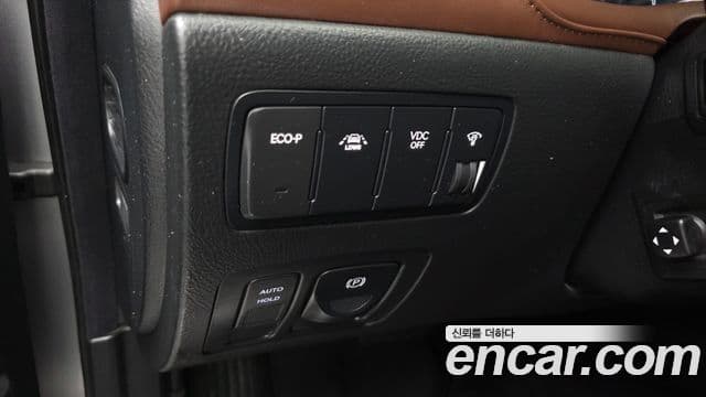 Hyundai Genesis VIP팩, 2012 16