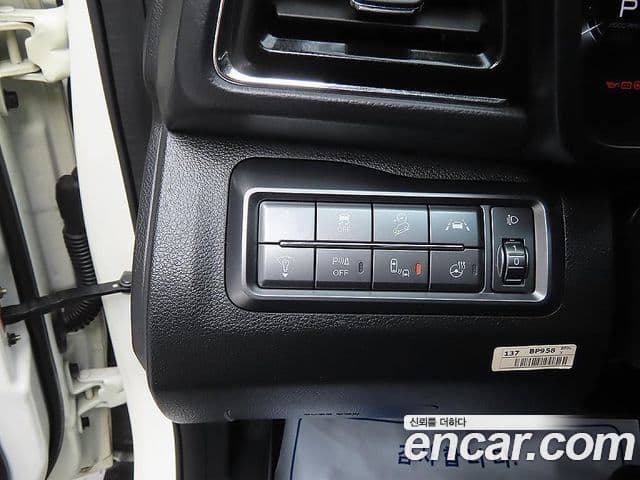 KG모빌리티(SsangYong) Berry New Tivoli V5, 2021 10